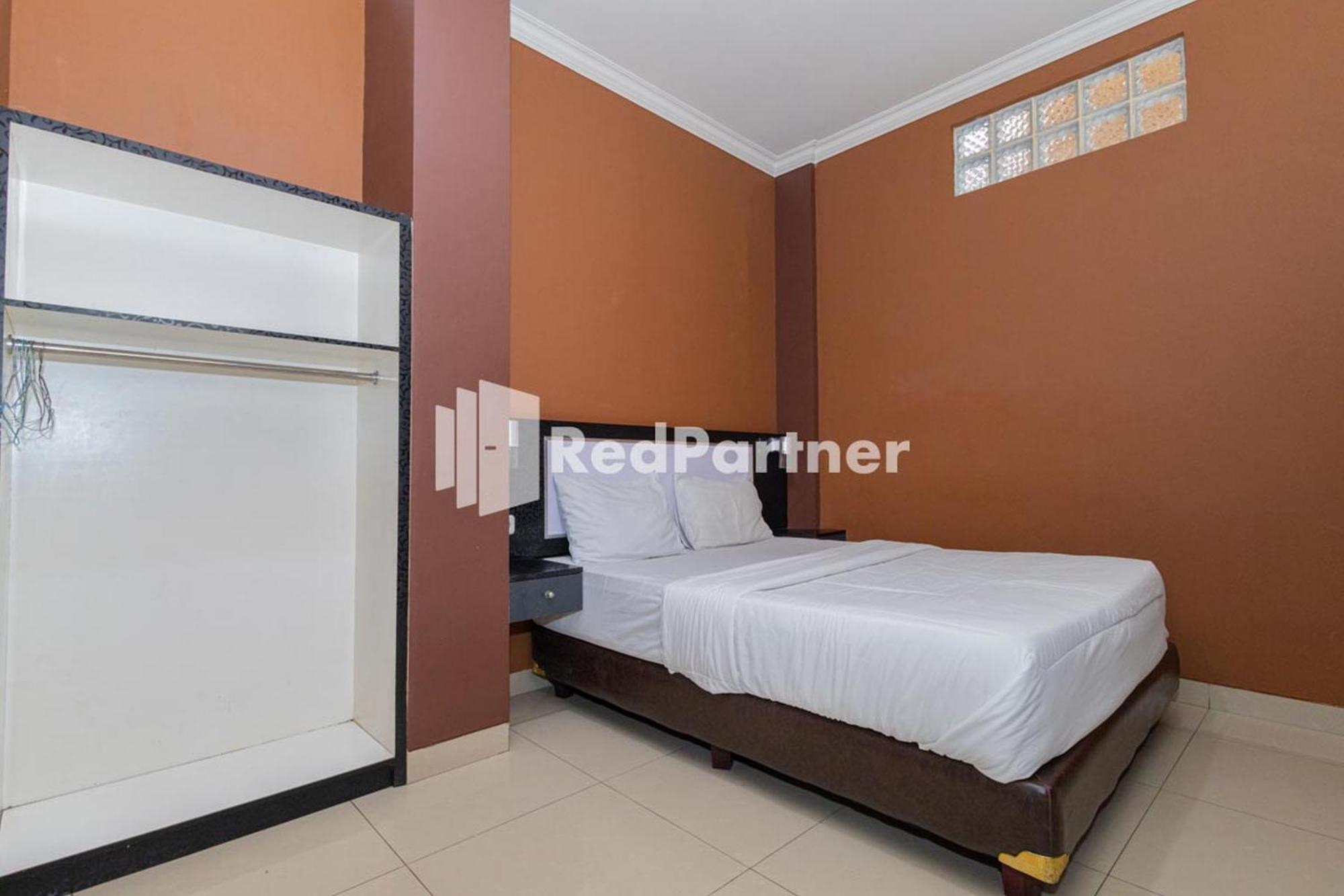 Star Hotel Jaksa Mitra Reddoorz Jakarta Luaran gambar